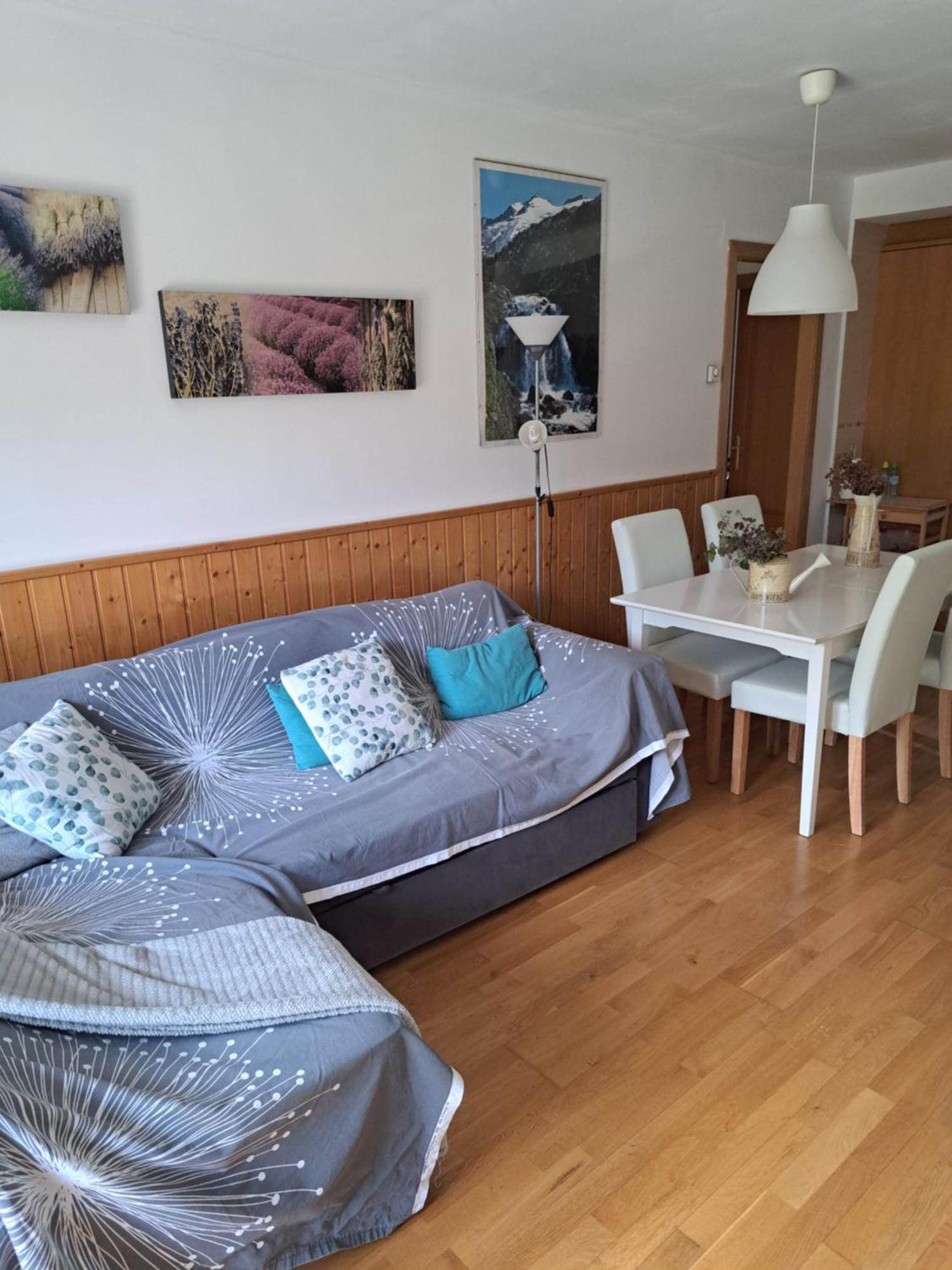 L'Artiga Apartment Sesue Luaran gambar